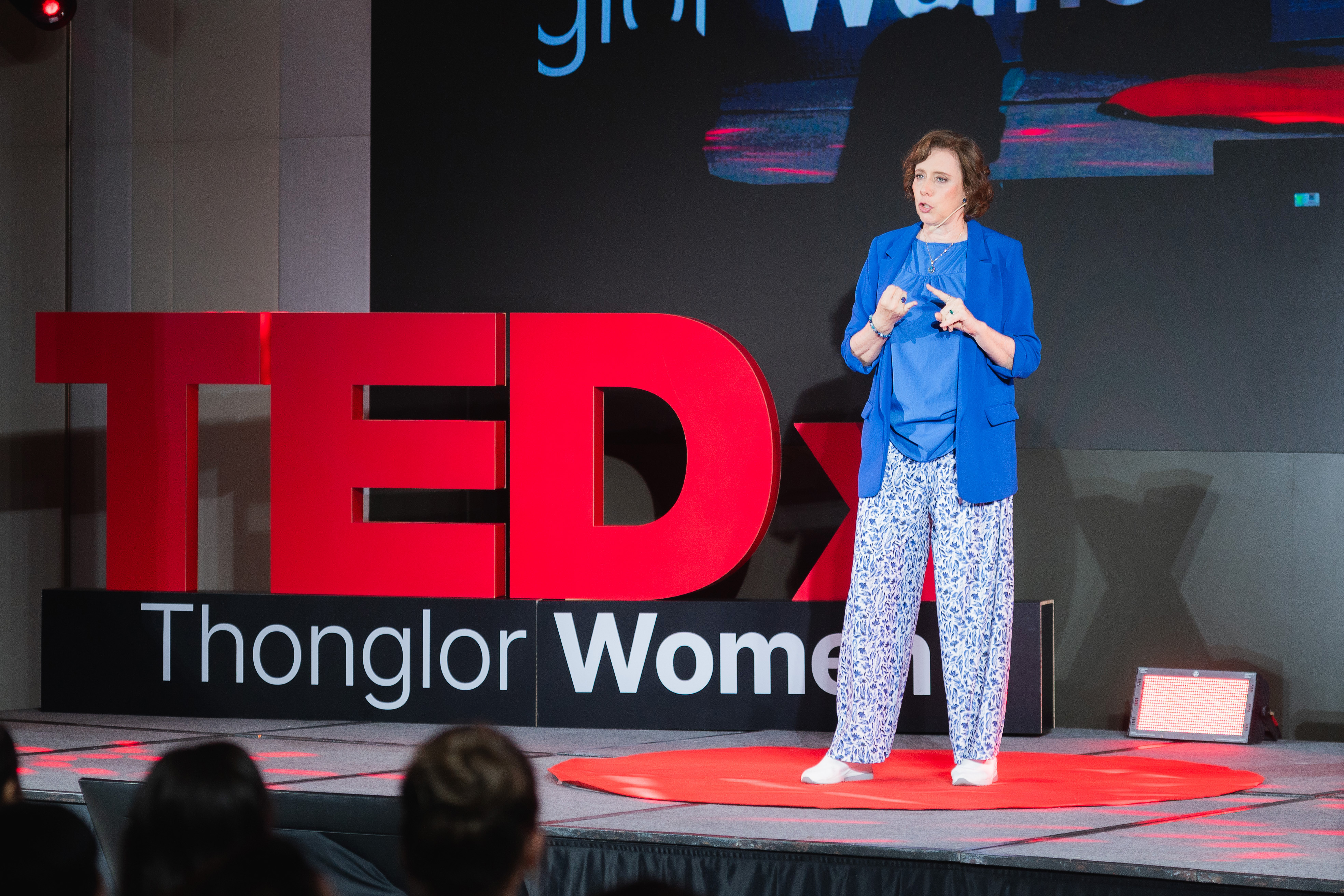 Isabel V Echavarria at TEDx Thonglor Women